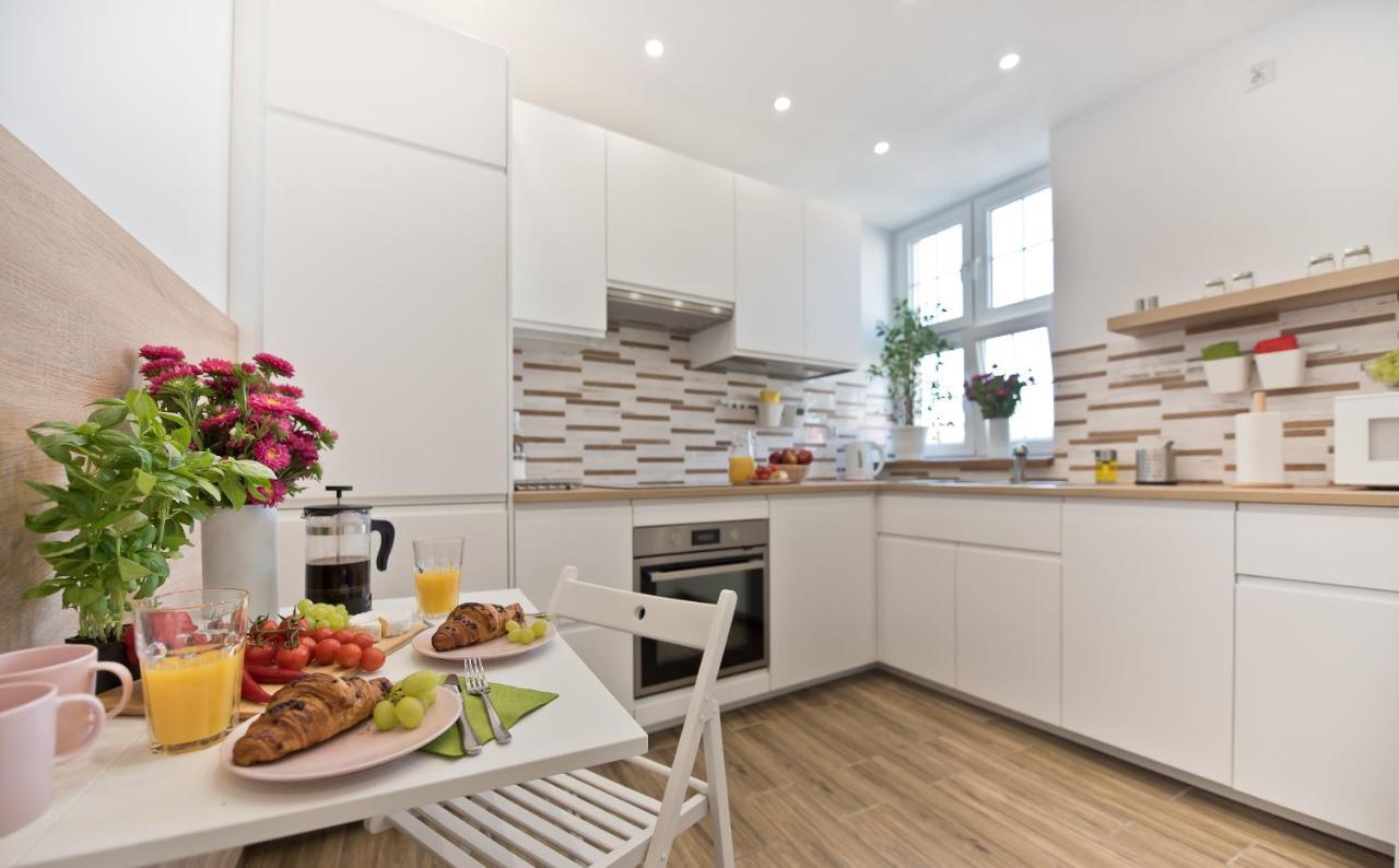 Apartament Centrum 3 ทอรูน ภายนอก รูปภาพ